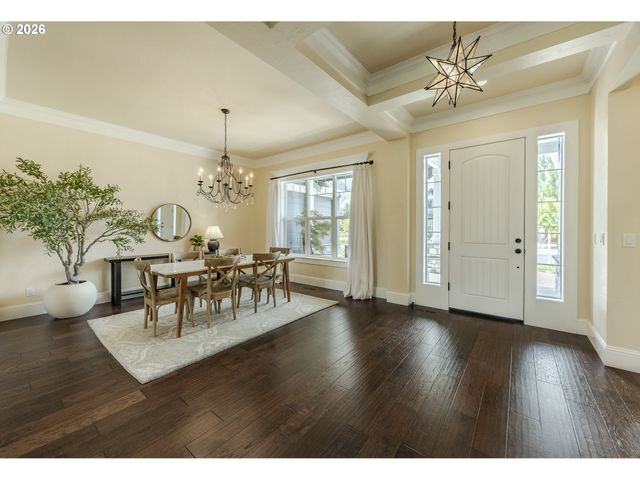 2243 LATHEN Way, Eugene, OR 97408