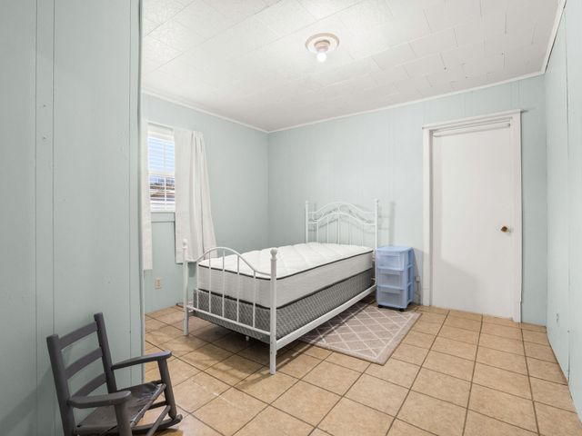 121 Hog Farm Rd, Deridder, LA 70634