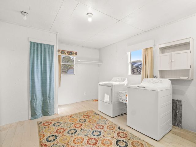 121 Hog Farm Rd, Deridder, LA 70634