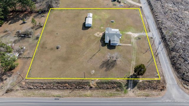 121 Hog Farm Rd, Deridder, LA 70634