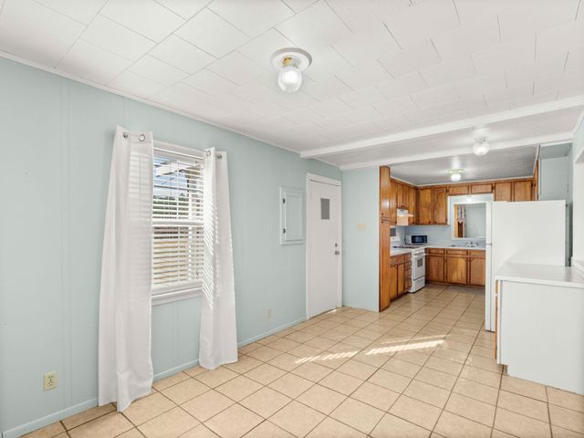 121 Hog Farm Rd, Deridder, LA 70634