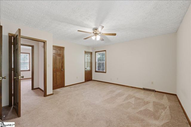 3184 N Hwy 14, Greer, SC 29651