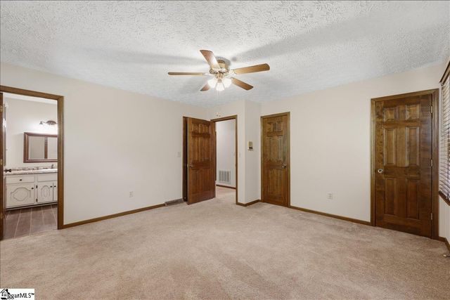 3184 N Hwy 14, Greer, SC 29651