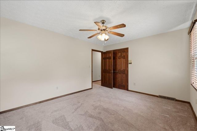 3184 N Hwy 14, Greer, SC 29651