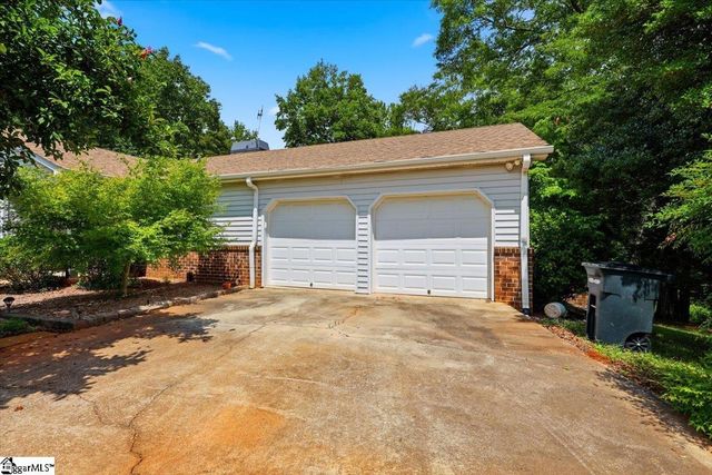 3184 N Hwy 14, Greer, SC 29651