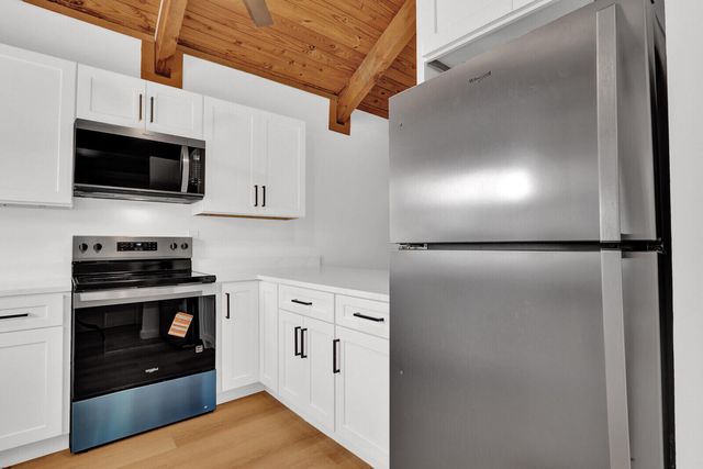 100 Sparrow Drive 20, Royal Palm Beach, FL 33411