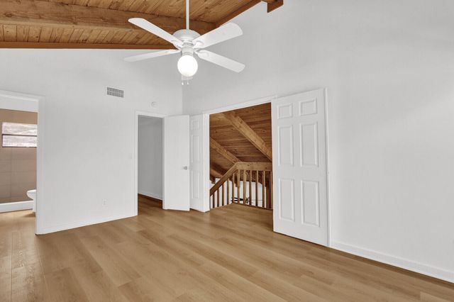 100 Sparrow Drive 20, Royal Palm Beach, FL 33411