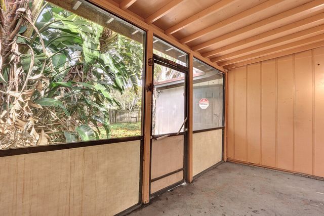 100 Sparrow Drive 20, Royal Palm Beach, FL 33411