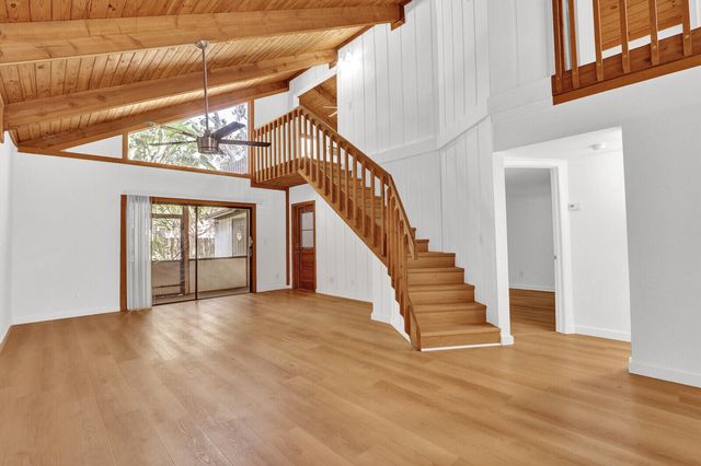 100 Sparrow Drive 20, Royal Palm Beach, FL 33411