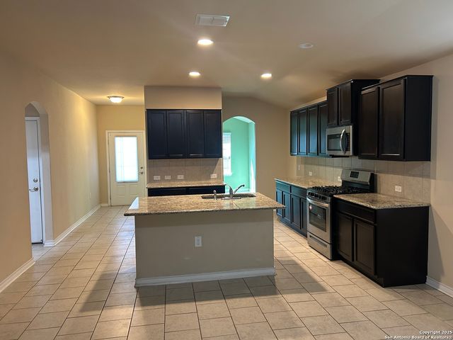 11806 Plover Place, San Antonio, TX 78221