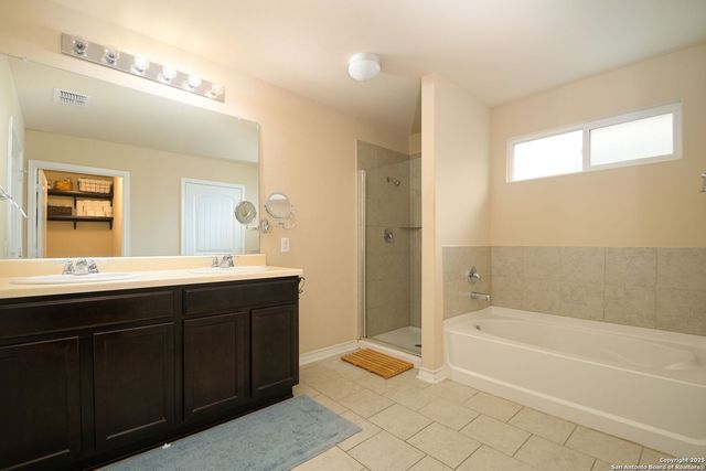 11806 Plover Place, San Antonio, TX 78221