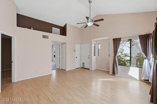 8876 N Carolanne Drive, Tucson, AZ 85742