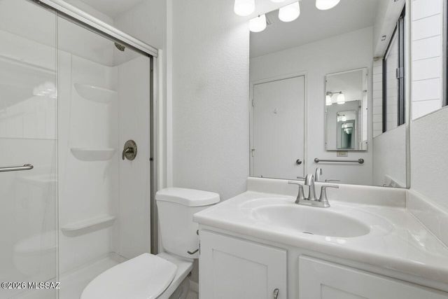 8876 N Carolanne Drive, Tucson, AZ 85742