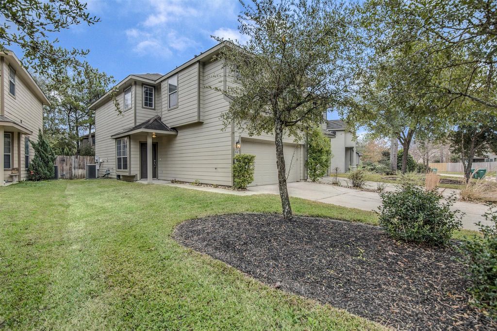 58 S Burberry Park Circle, The Woodlands, TX 77382