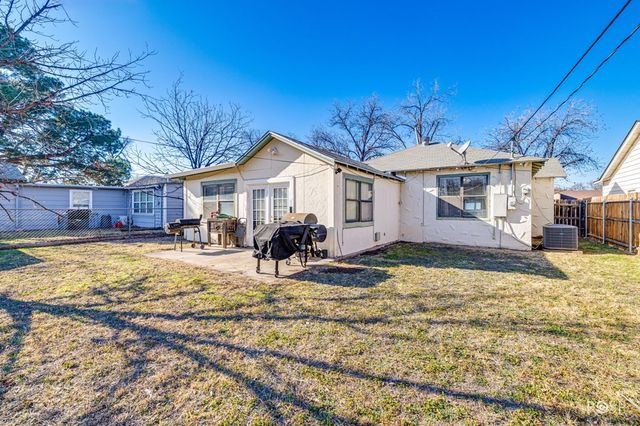 2213 W Ave L, San Angelo, TX 76901