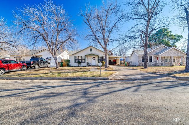 2213 W Ave L, San Angelo, TX 76901