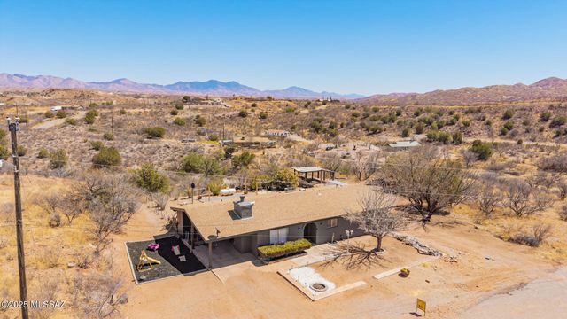 957 Forja Court, Rio Rico, AZ 85648