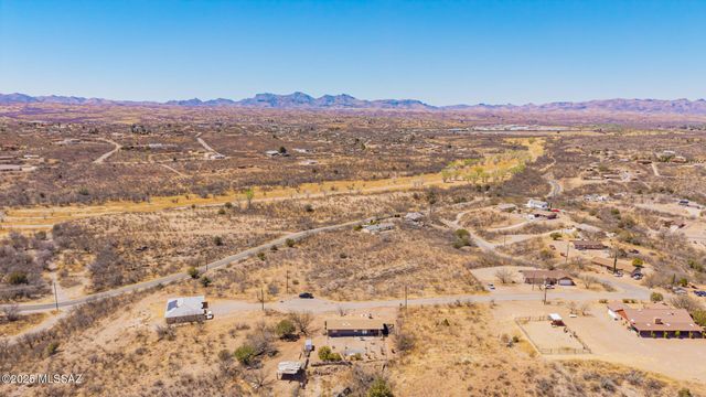 957 Forja Court, Rio Rico, AZ 85648