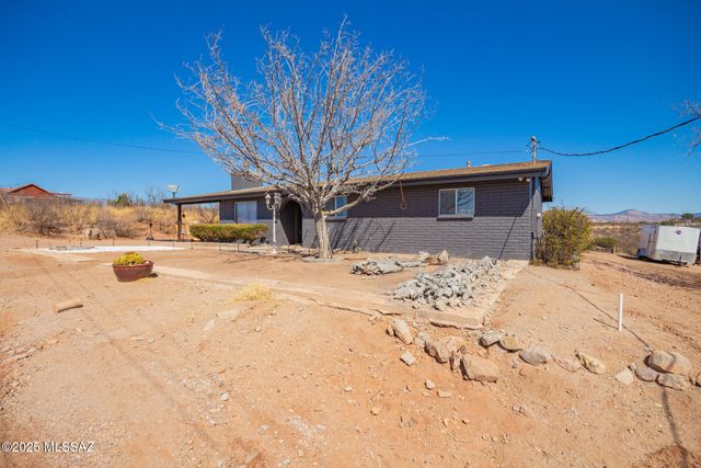 957 Forja Court, Rio Rico, AZ 85648