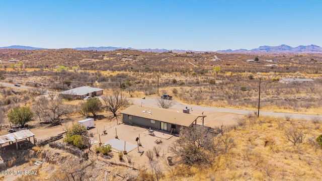 957 Forja Court, Rio Rico, AZ 85648