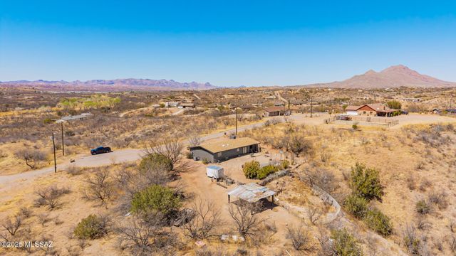 957 Forja Court, Rio Rico, AZ 85648
