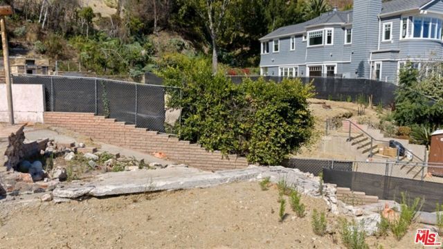 1137 Donaire Way, Pacific Palisades (los Angeles), CA 90272