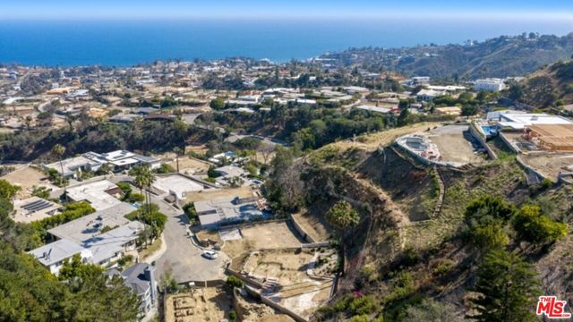 1137 Donaire Way, Pacific Palisades (los Angeles), CA 90272