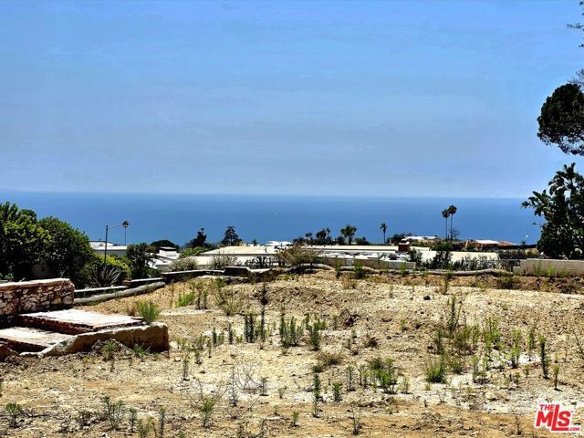 1137 Donaire Way, Pacific Palisades (los Angeles), CA 90272