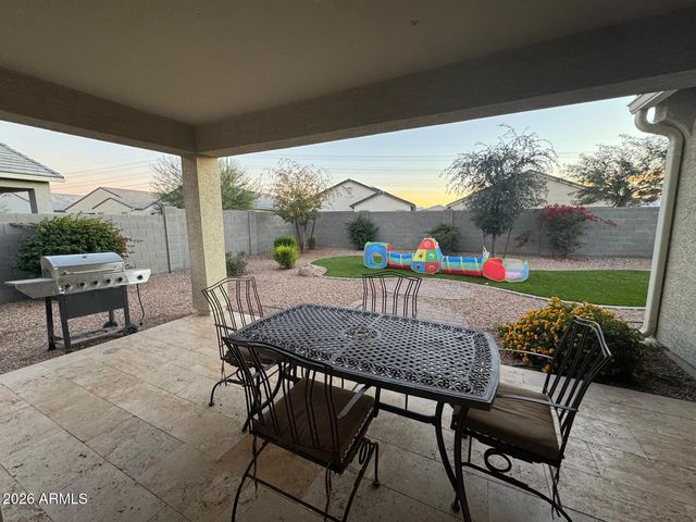 7851 W RIVERSIDE Avenue, Phoenix, AZ 85043