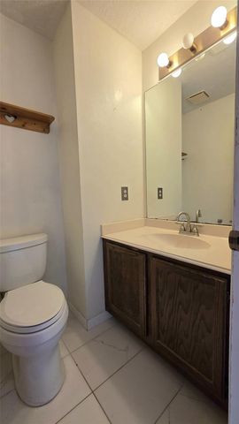 2270 Gemini Street, Houston, TX 77058