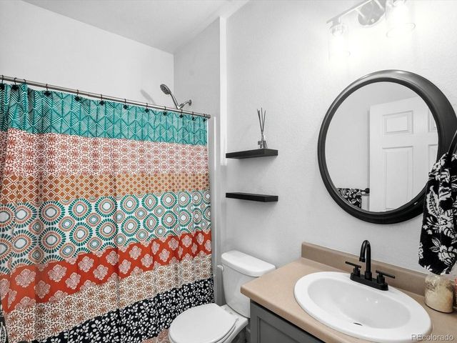 7875 E 136th Dr, Thornton, CO 80602