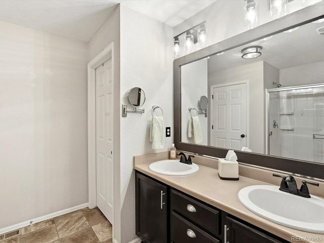 7875 E 136th Dr, Thornton, CO 80602