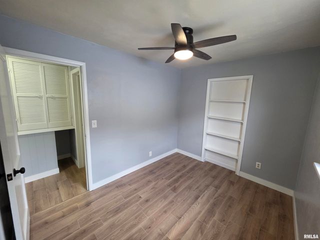 2124 Cincinnati Avenue, Springfield, IL 62702