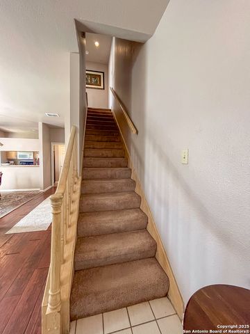 165 Chapel Hill Circle, San Antonio, TX 78240