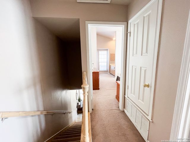 165 Chapel Hill Circle, San Antonio, TX 78240