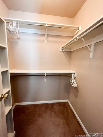 165 Chapel Hill Circle, San Antonio, TX 78240