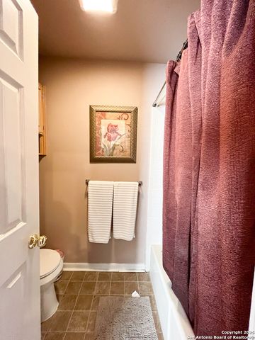 165 Chapel Hill Circle, San Antonio, TX 78240