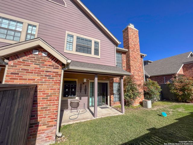 165 Chapel Hill Circle, San Antonio, TX 78240