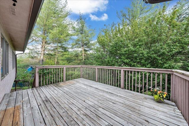 2606 Oak Hill LN, Roanoke, VA 24015