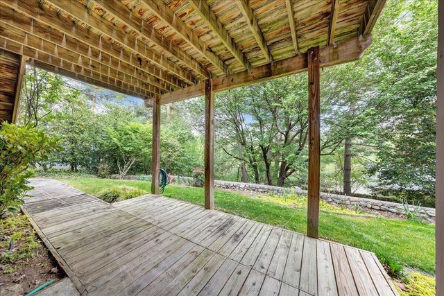 2606 Oak Hill LN, Roanoke, VA 24015