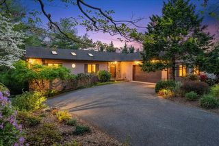 2606 Oak Hill LN, Roanoke, VA 24015