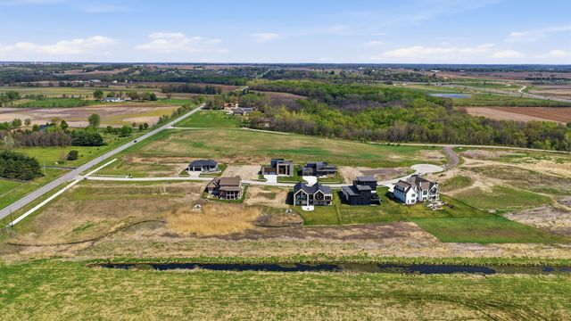 11865 Meadow Springs Drive, Johnston, IA 50131
