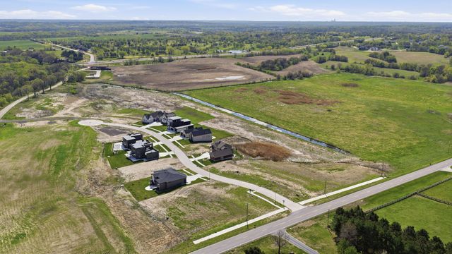 11865 Meadow Springs Drive, Johnston, IA 50131