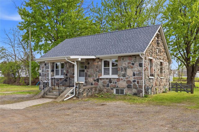 725 Mason Road, Marion Township, MI 48843