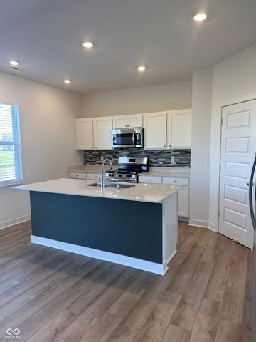 18703 Mithoff Lane, Westfield, IN 46074