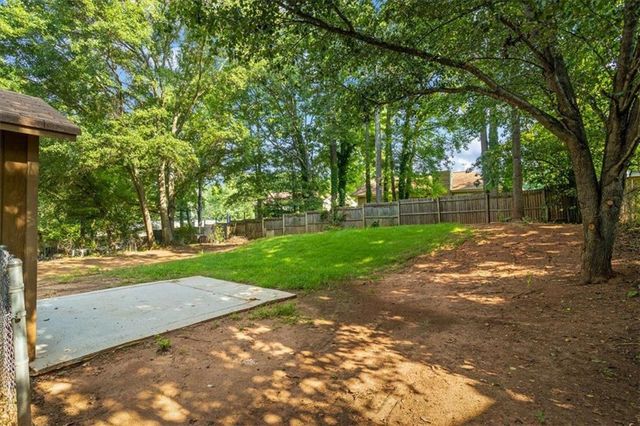 340 WINDSOR Walk, Conyers, GA 30094