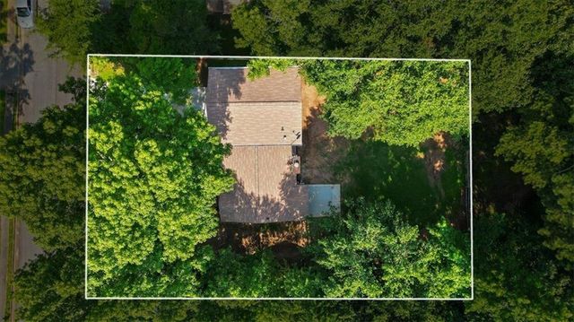 340 WINDSOR Walk, Conyers, GA 30094