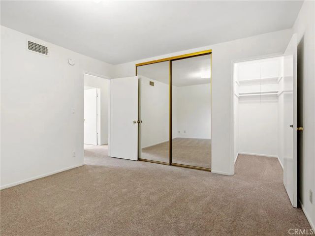 11138 Aqua Vista Street 18, Studio City, CA 91602