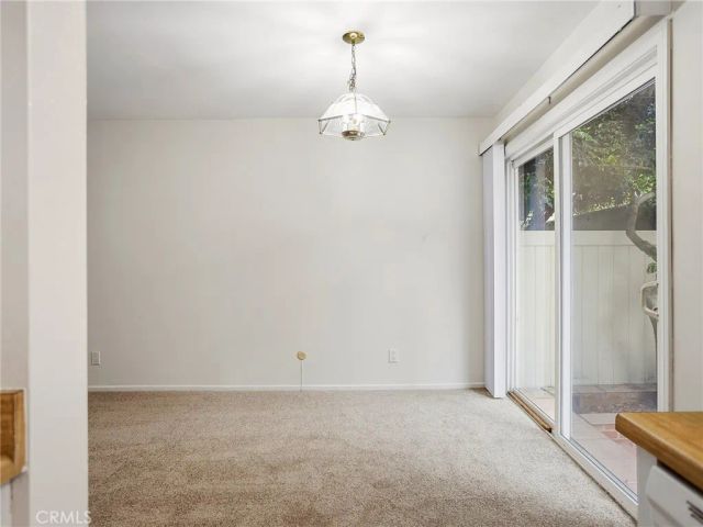 11138 Aqua Vista Street 18, Studio City, CA 91602