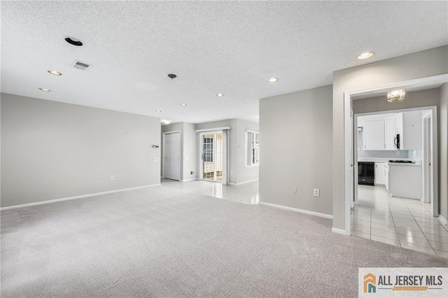 281 Mockingbird Drive, Monroe, NJ 08831